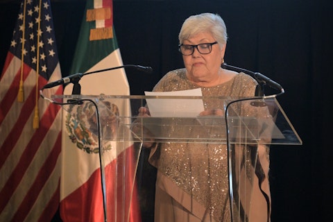 26gala76