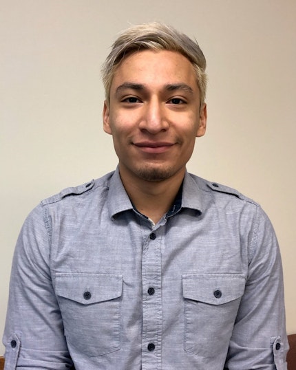 Headshot for Louis Alamilla